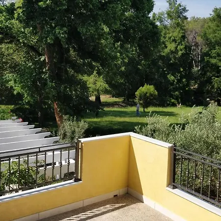 Cvita Apartman *